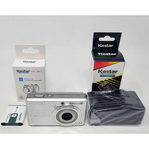 Sony CyberShot DSC-S750 7.2 MP Digital Camera Silver w/ Battery and Charger